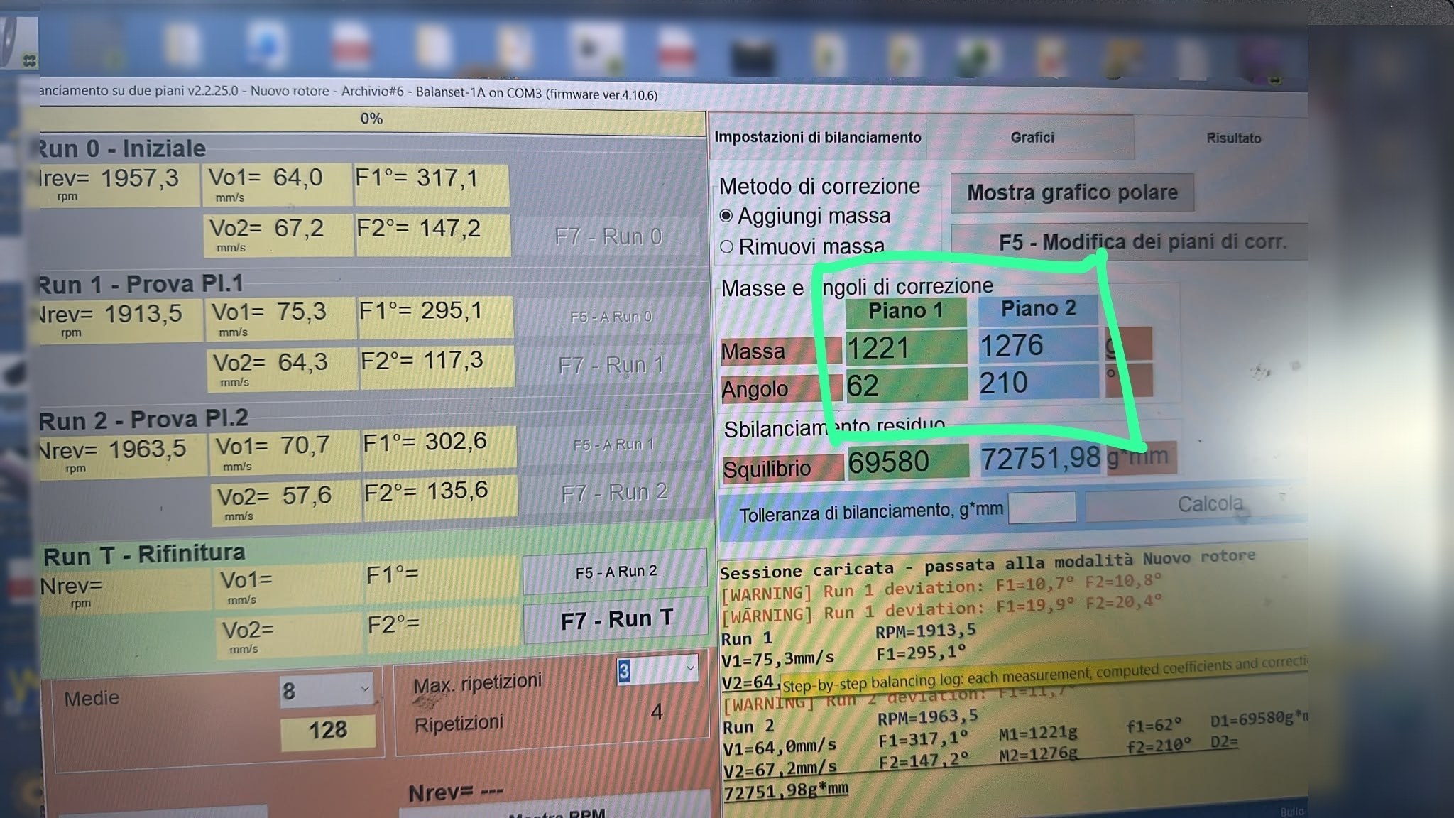 Software Balanset mostrando las masas y ángulos de corrección calculados para dos planos